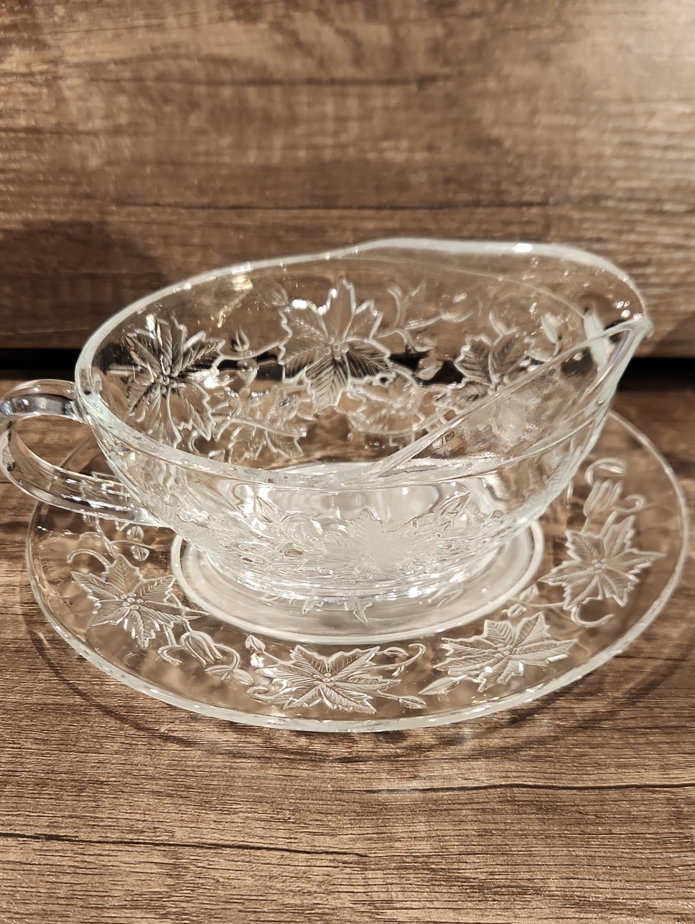 Like New Princess House Fantasia Clear Glass Gravy Boat w/Embossed Floral Saucer